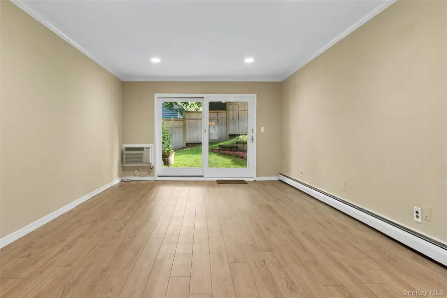 9 Harbour Lane #4A, Oyster Bay, NY 11771 - #3