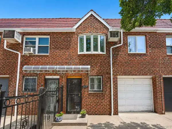 3059 82nd Street, East Elmhurst, NY 11370