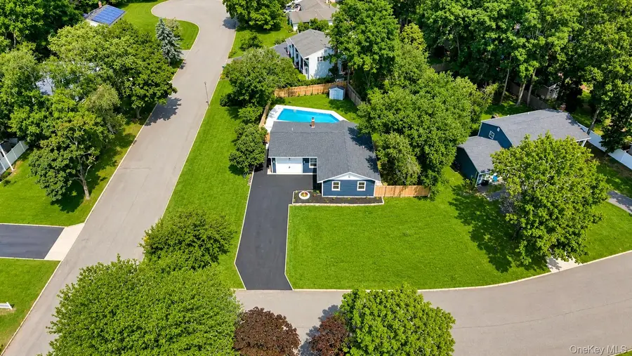 1 Martin Court, Coram, NY 11727 - #3