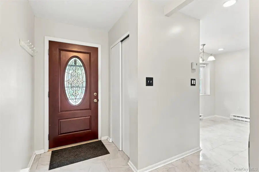 7 Roundtree Court, Beacon, NY 12508 - #3