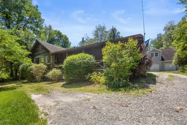 12 Rebecca Drive, Pawling, NY 12564