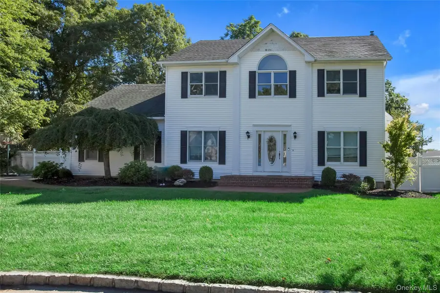 11 Raphael Boulevard, Nesconset, NY 11767 - #2