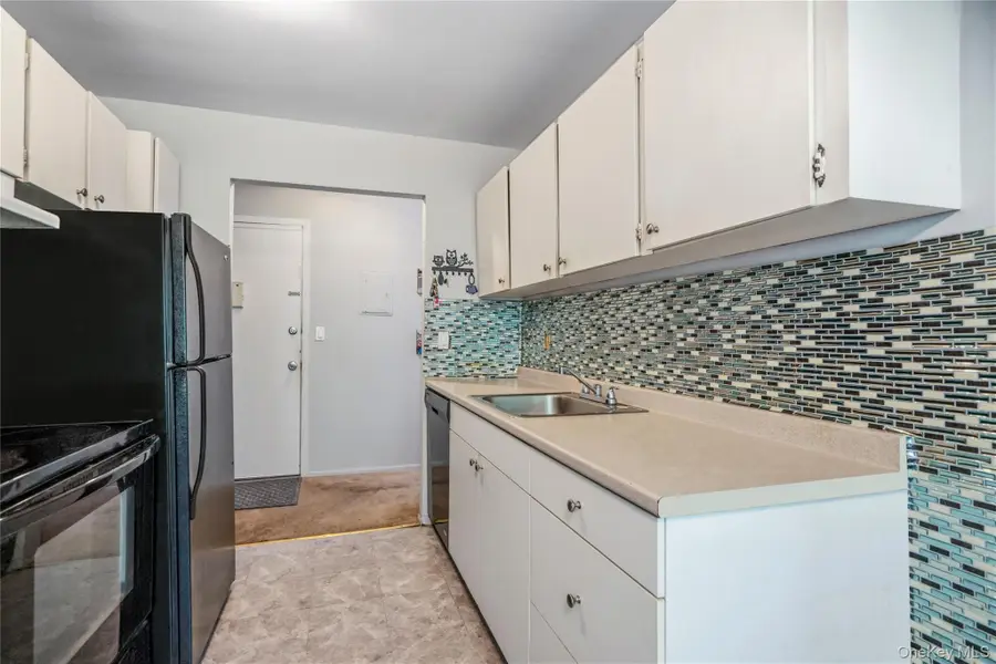 2453 Union #20B, Islip, NY 11751 - #3