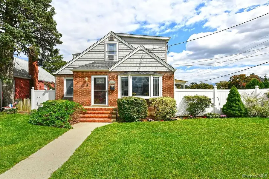 102 Roxbury Road, Franklin Square, NY 11010 - #2