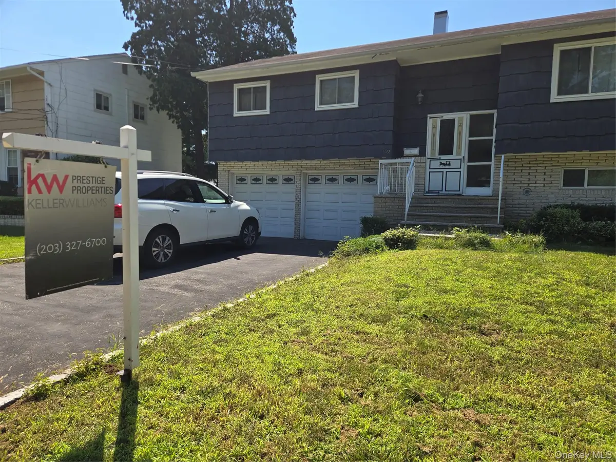 769 Iris Place, West Hempstead, NY 11552 - #1