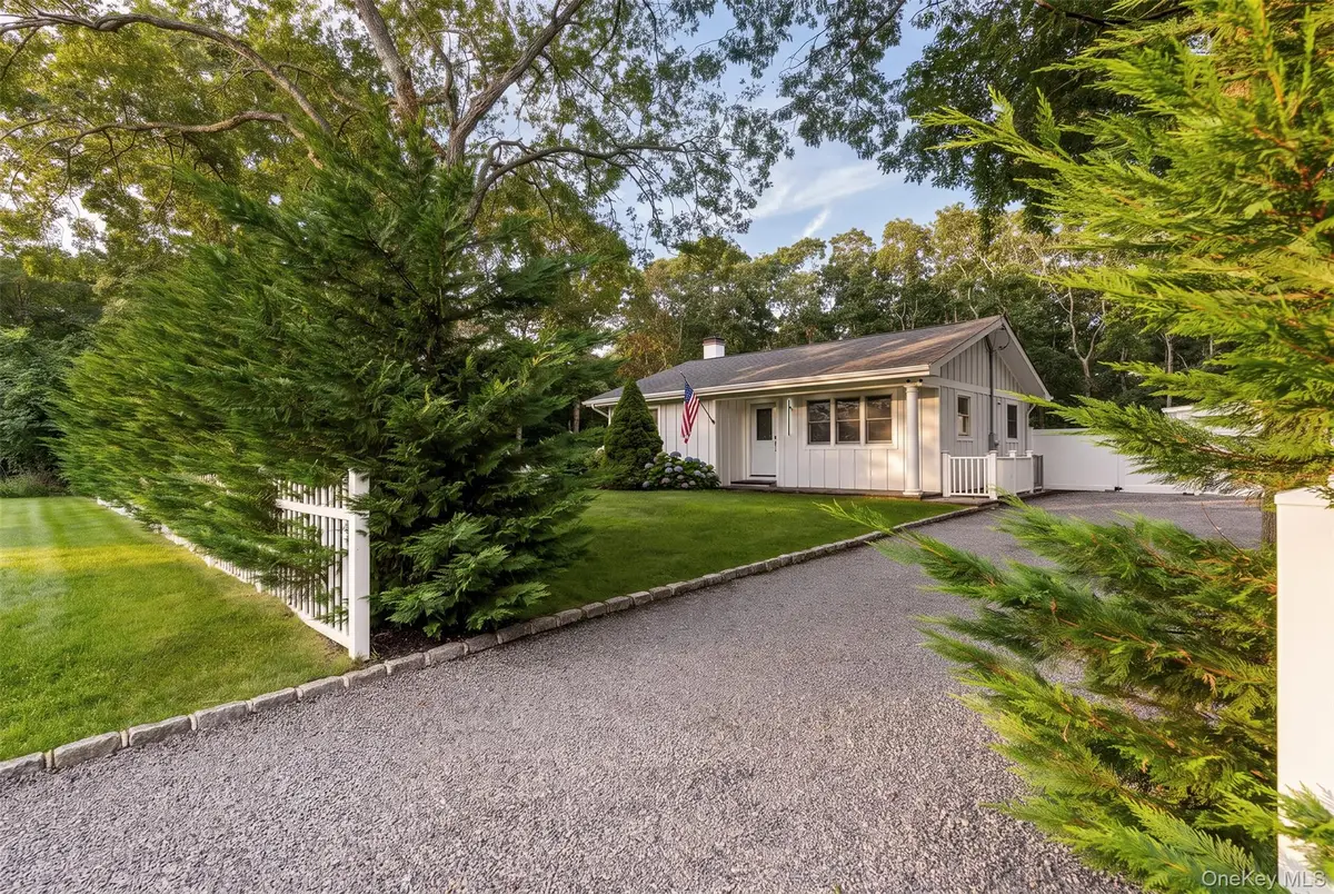 81 S Country Road, Westhampton Beach, NY 11978 - #1