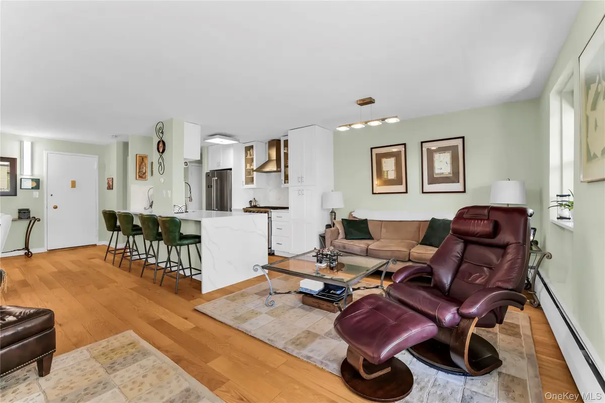 1085 Warburton #210, Yonkers, NY 10701 - #1