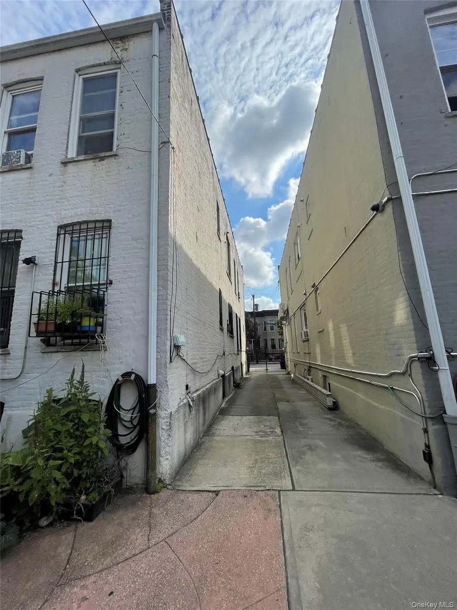 142 Forbell Street, Brooklyn, NY 11208 - #3