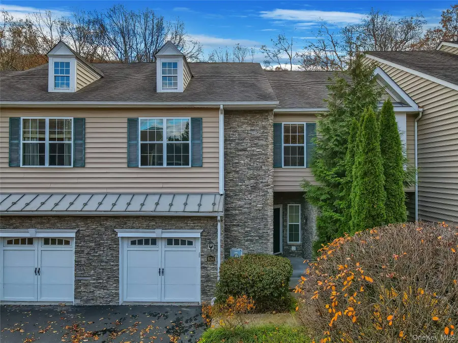 834 Huntington Drive, Fishkill, NY 12524 - #3