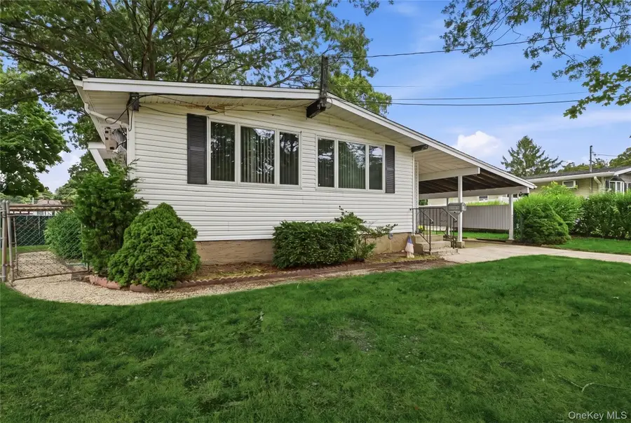 90 Samuel Street, Lake Ronkonkoma, NY 11779 - #2