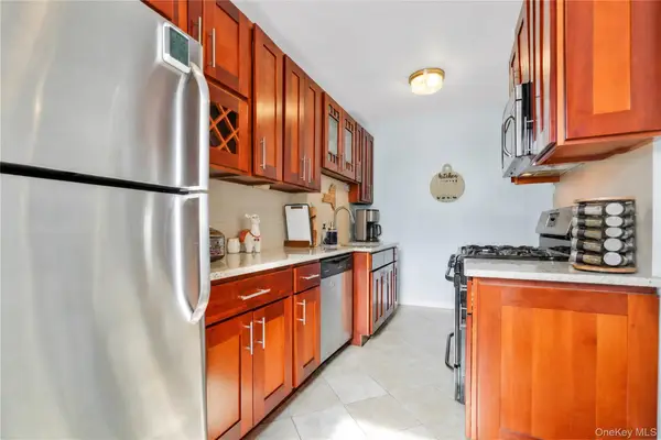 67-35 Yellowstone Boulevard #4P, Forest Hills, NY 11375