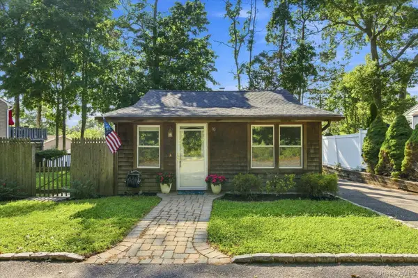 90 Jute Road, Rocky Point, NY 11778