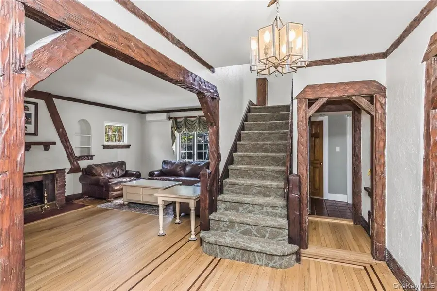 340 Princeton Road, Rockville Centre, NY 11570 - #3