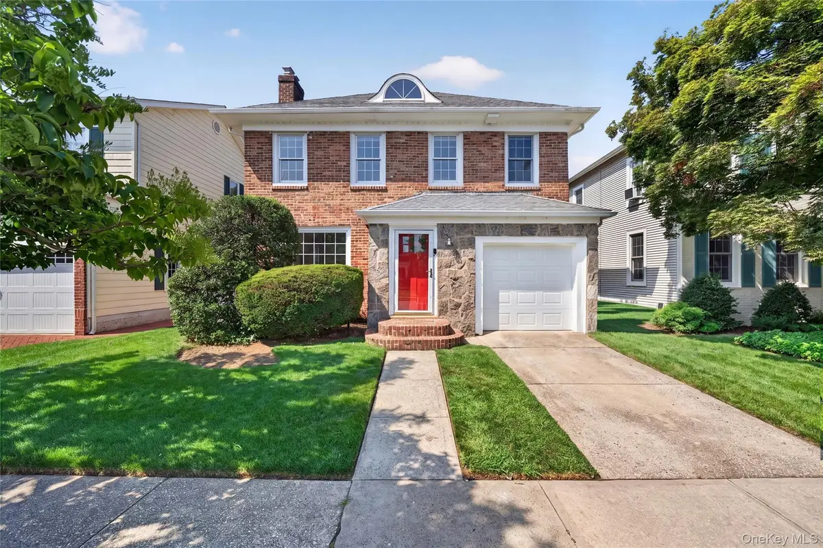 11 1st Place, Garden City, NY 11530 - #1