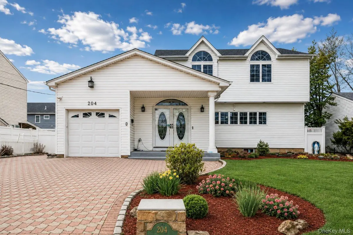 204 Broadway, Massapequa Park, NY 11762 - #1