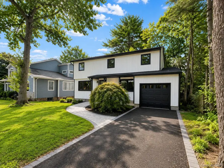 441 Roslyn Road, East Williston, NY 11596 - #3