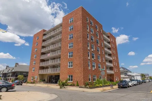 855 Broadway E #5C, Long Beach, NY 11561