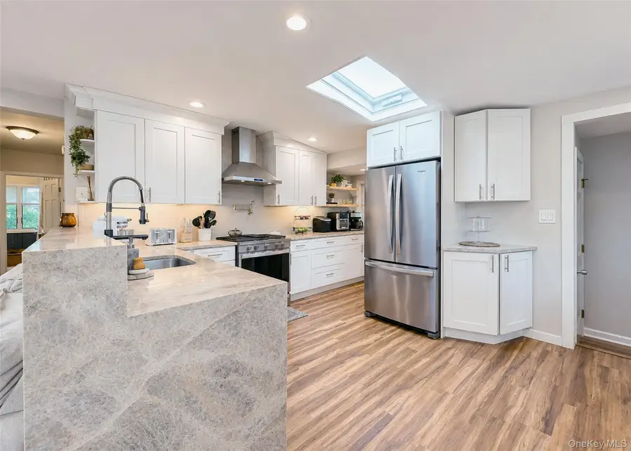 21 Duane Drive, Ronkonkoma, NY 11779 - #2