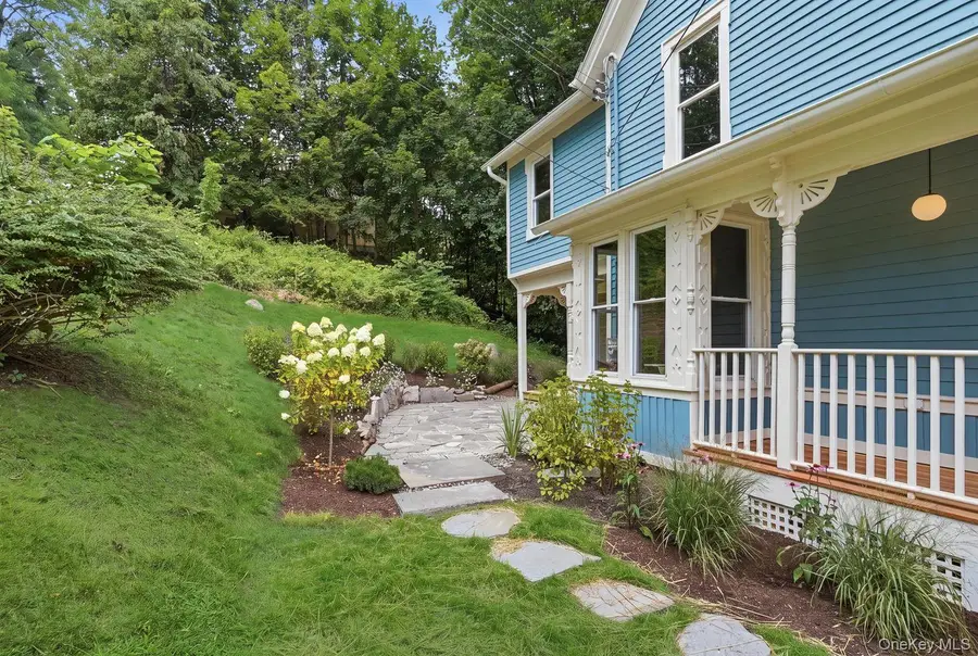31 Stuyvesant Street, Kingston, NY 12401 - #2