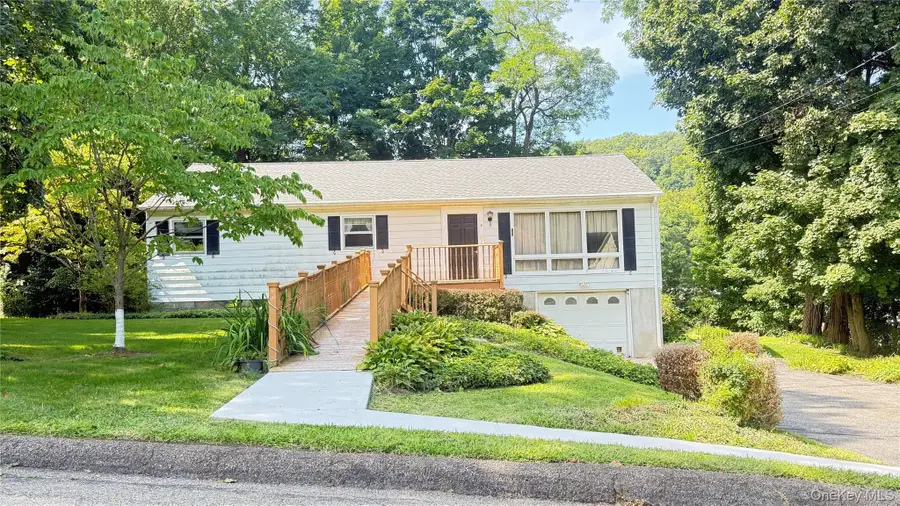 9 Michelle Drive, Newburgh, NY 12550 - #2