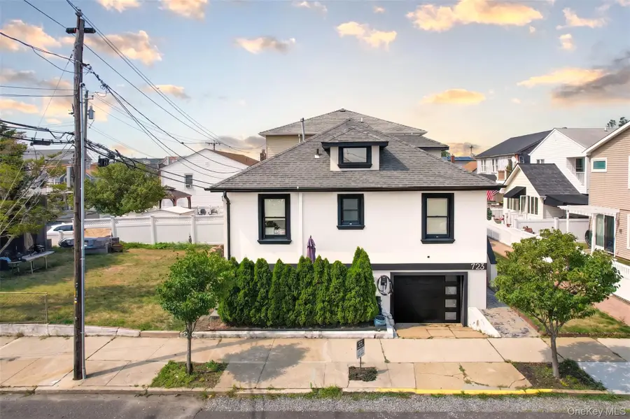 723 W Olive Street, Long Beach, NY 11561 - #2