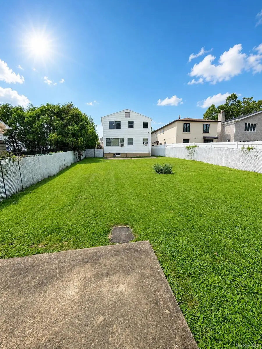 404 Edgegrove Avenue, Staten Island, NY 10312 - #2