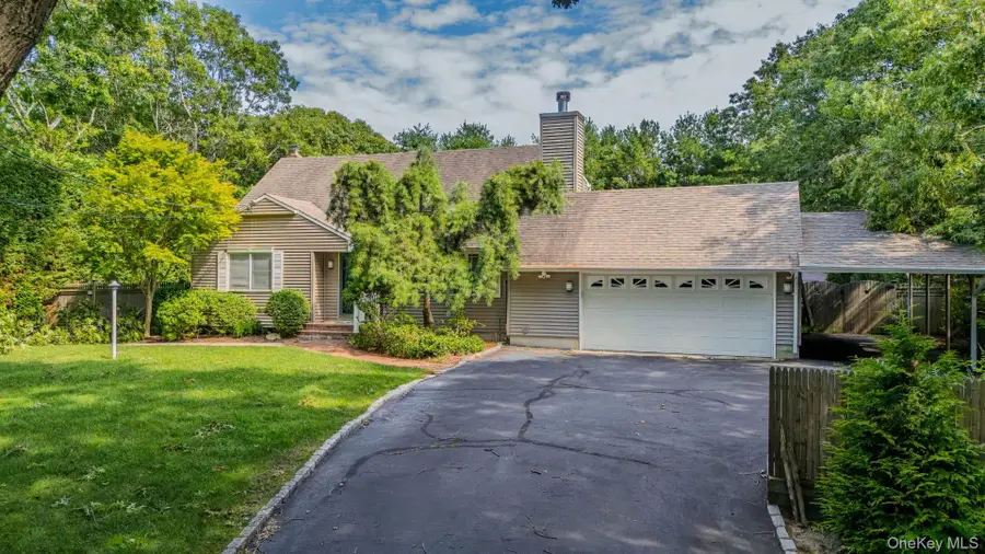 10 W Landing Road, Hampton Bays, NY 11946 - #2