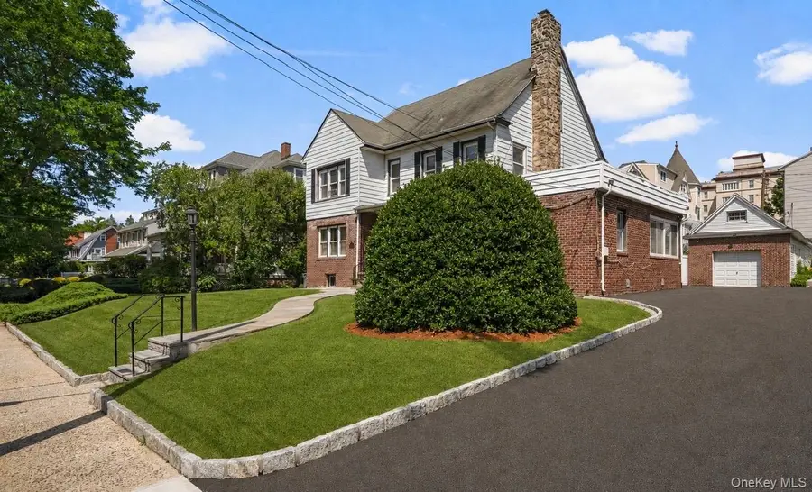 11 Winfield Avenue, Mount Vernon, NY 10552 - #3