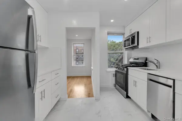 66-33 Yellowstone Boulevard #5D, Forest Hills, NY 11375
