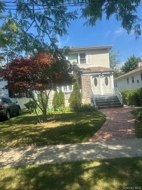 1455 Granada Place, Far Rockaway, NY 11691