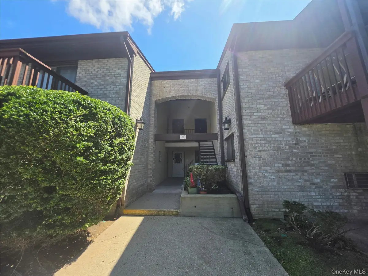 5 Secora #F2, Monsey, NY 10952 - #1