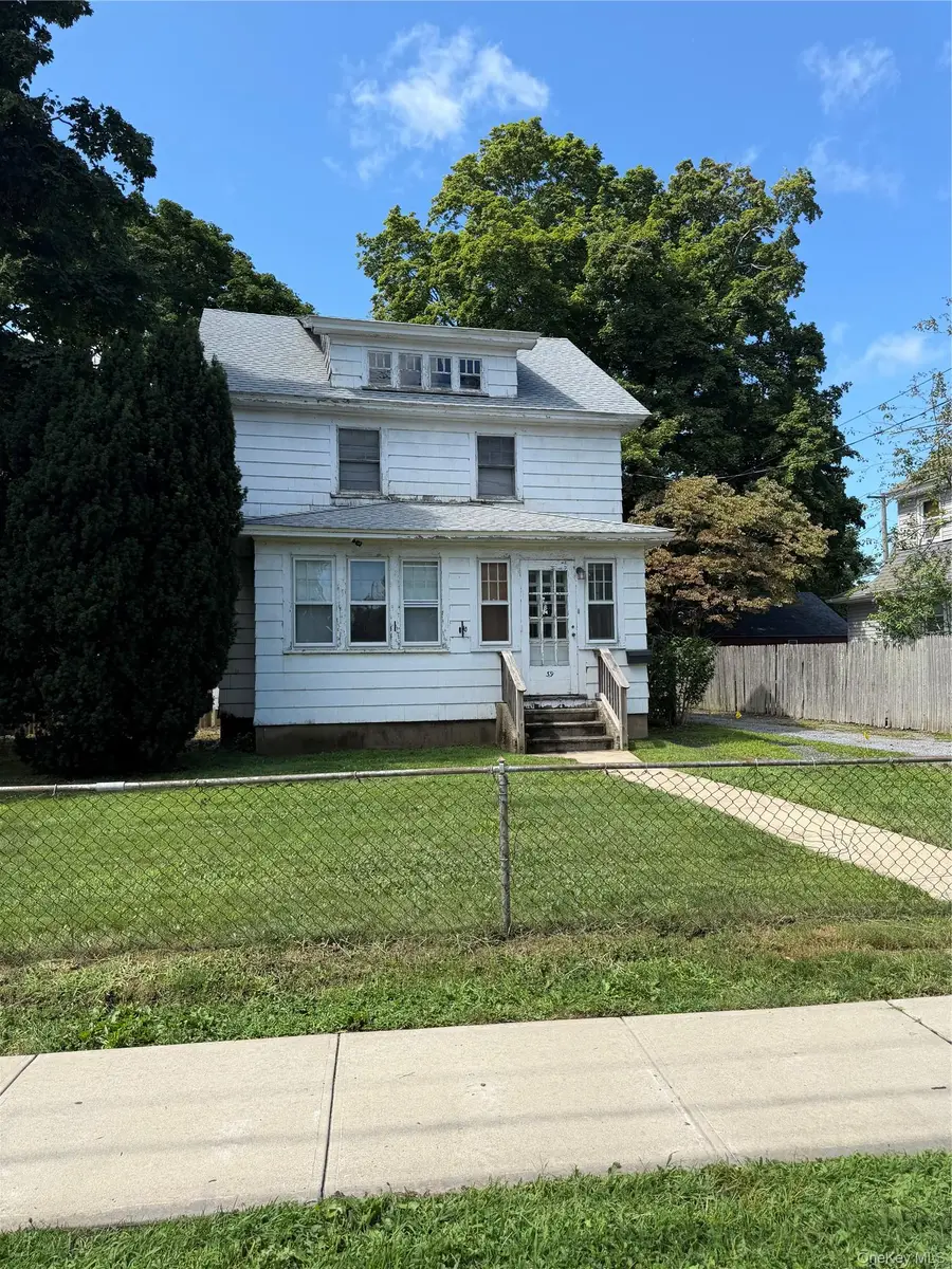 39 Broadway, Greenlawn, NY 11740 - #2