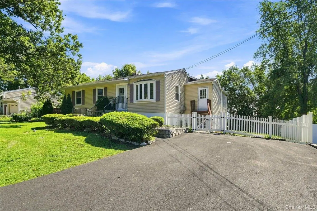 34 Fairfax Road, Fishkill, NY 12524 - #1