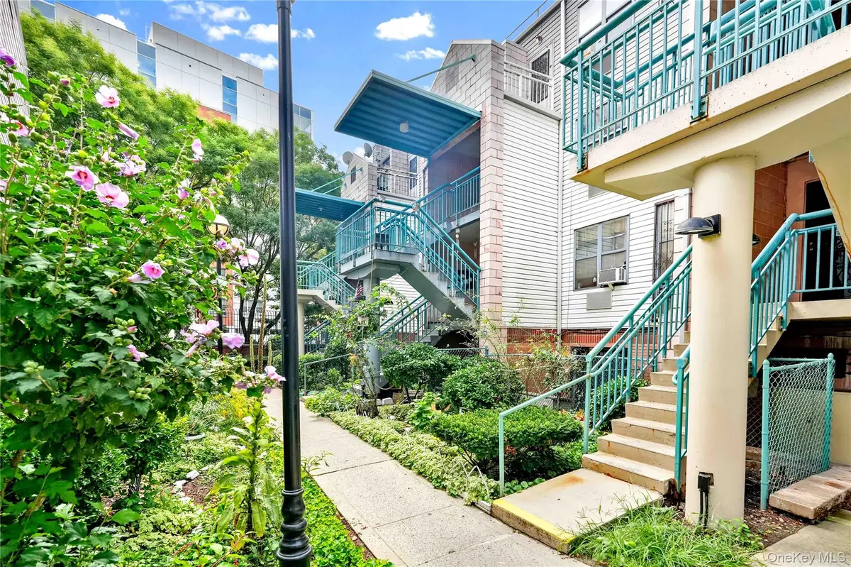 529 E 156th Street #68D, Bronx, NY 10455 - #1