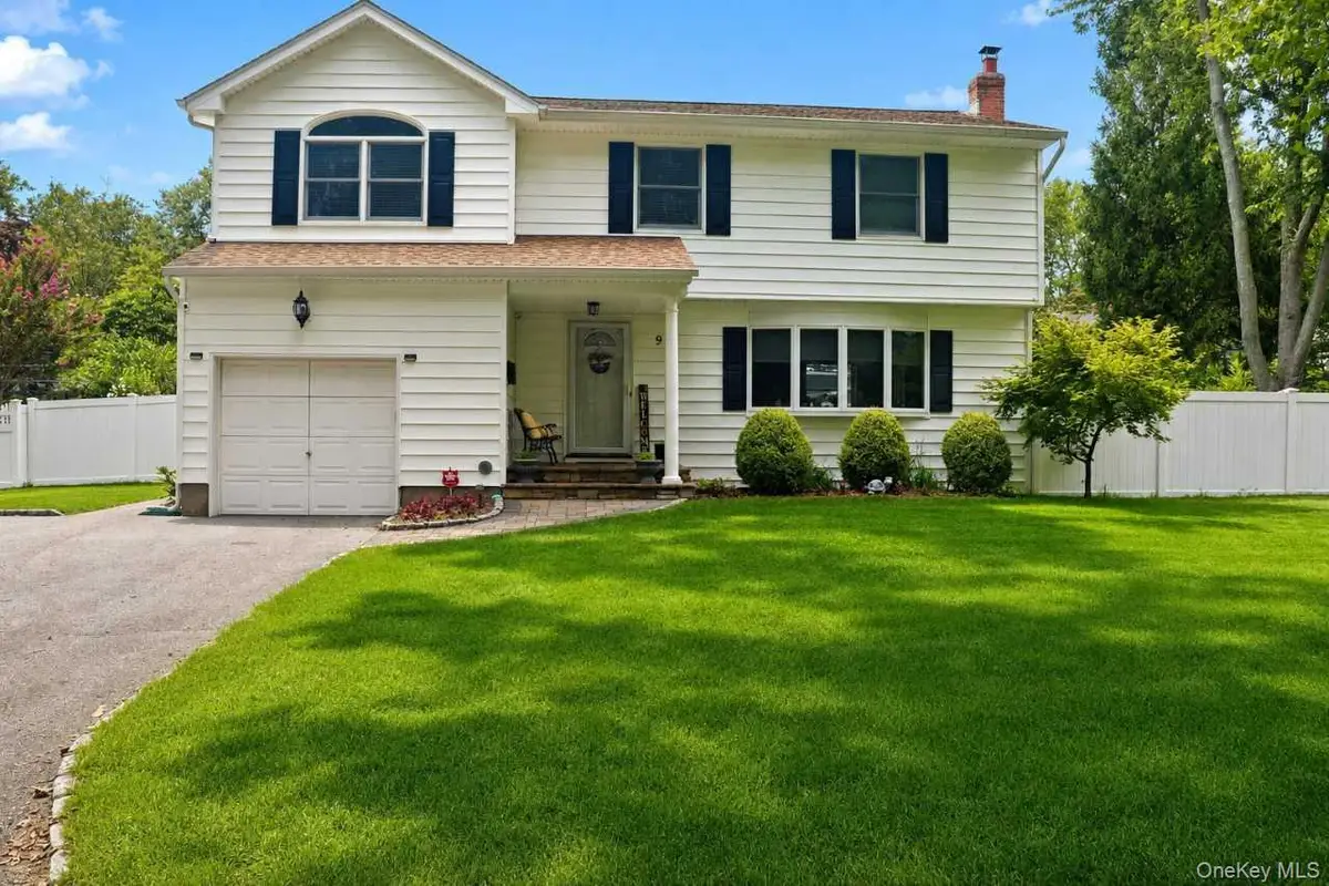 9 Gaston Street, Melville, NY 11747 - #1
