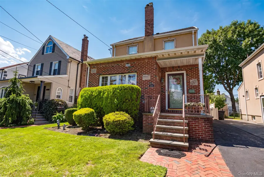 533 Marcellus Road, Williston Park, NY 11596 - #2