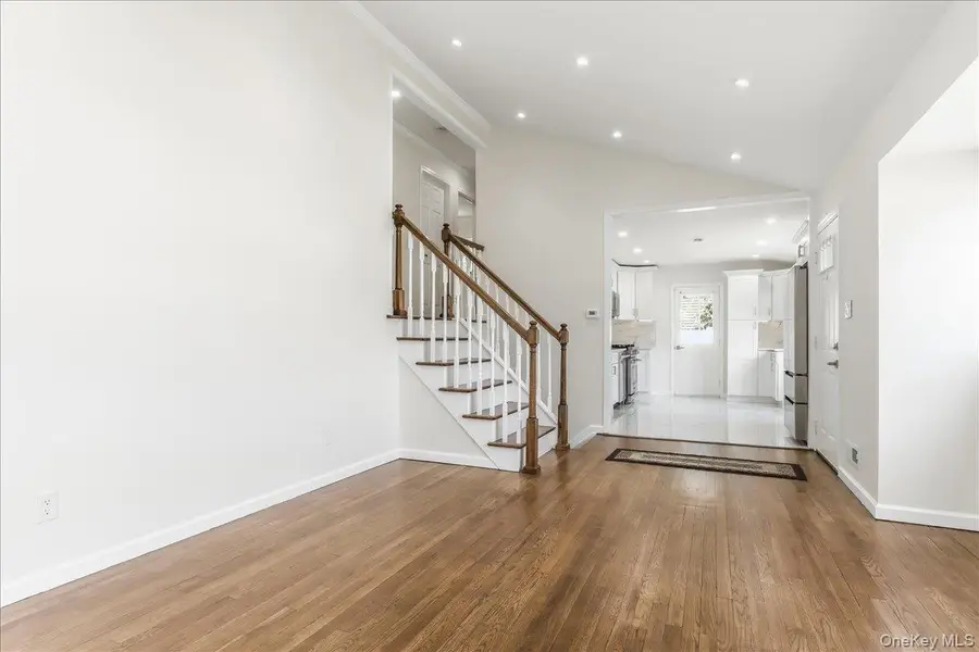 260 W 24th Street, Deer Park, NY 11729 - #3