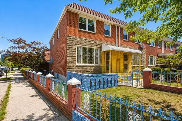 153-36 Booth Memorial Avenue, Flushing, NY 11355