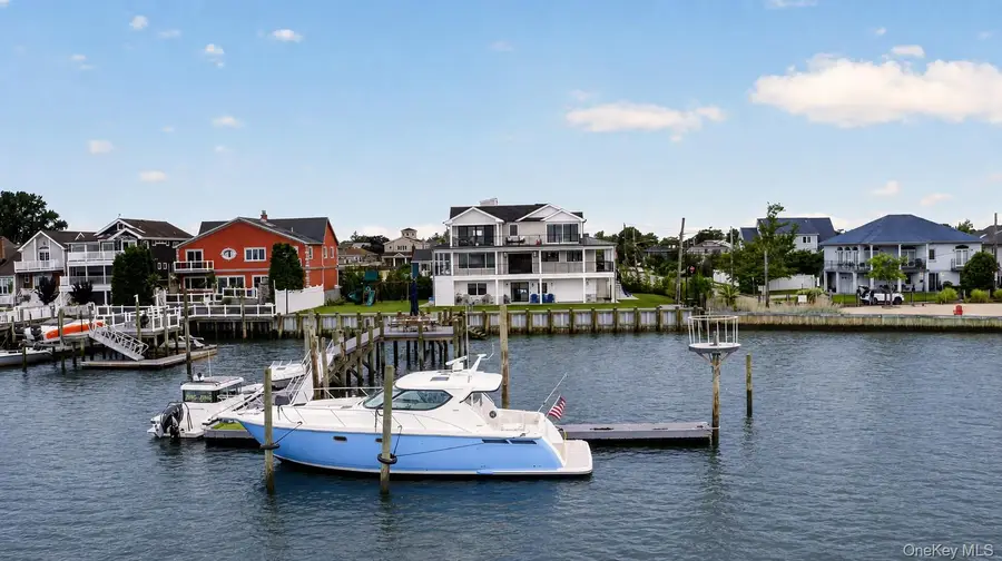 1 North Drive, Baldwin Harbor, NY 11510 - #3