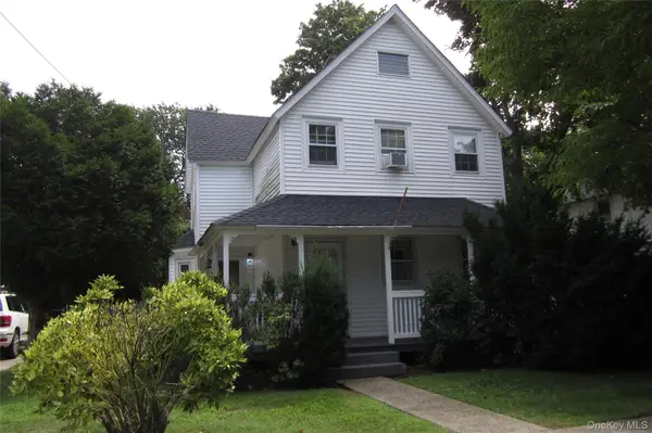 193 Cherry Street, Farmingdale, NY 11735