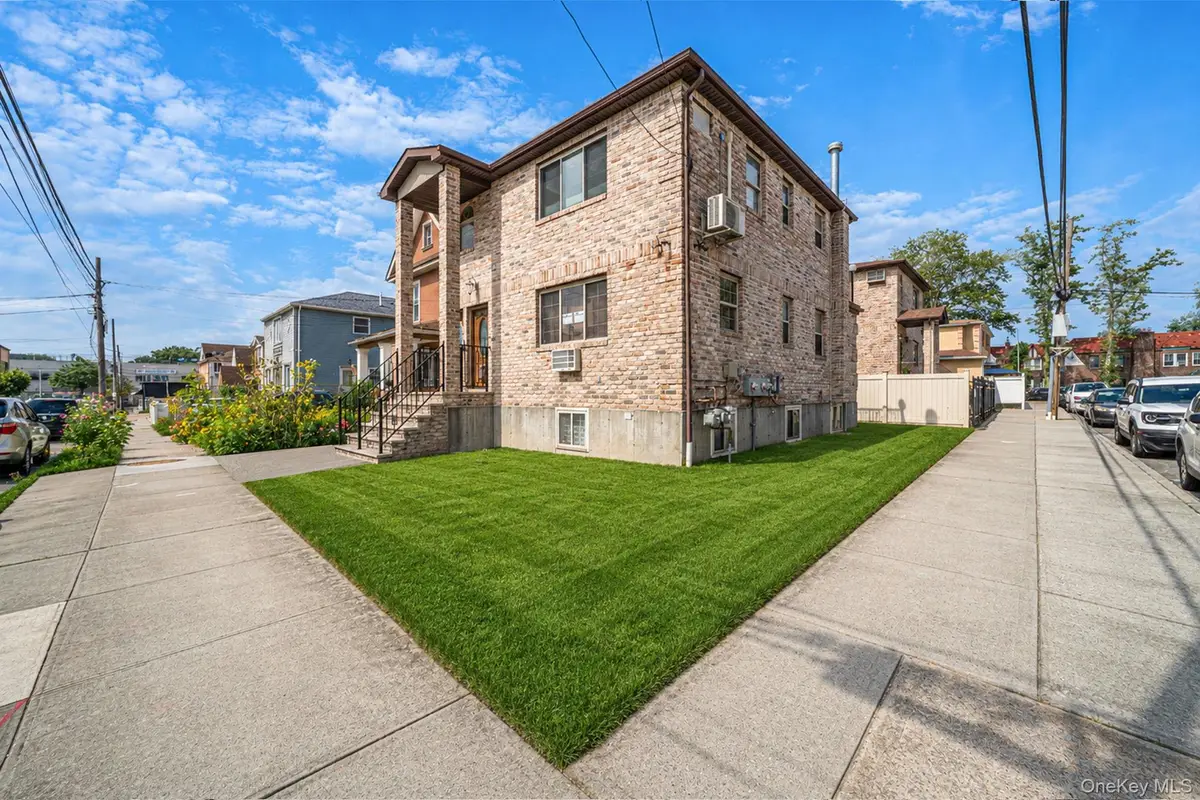 17841 Anderson Road, Rochdale, NY 11434 - #1