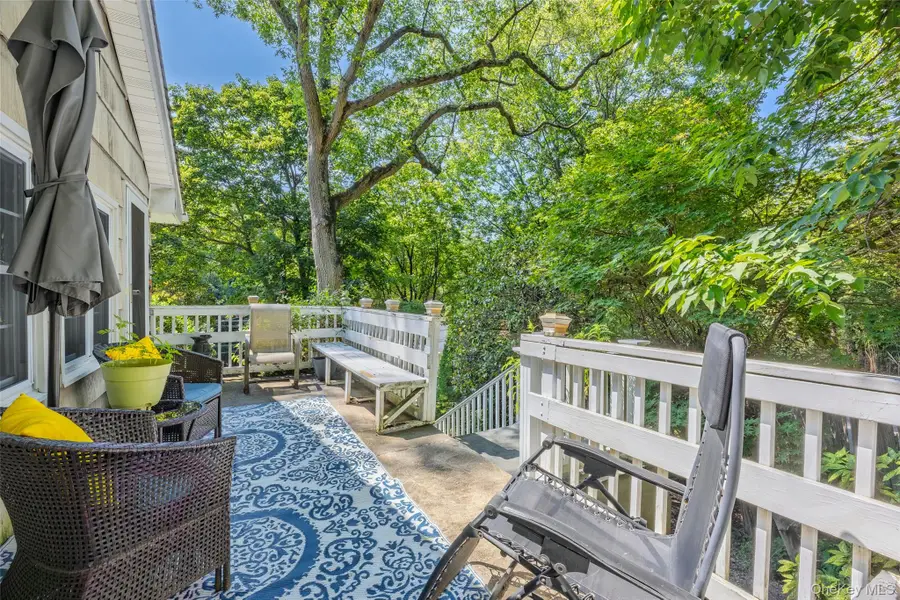3 Lane M, Huntington, NY 11743 - #3