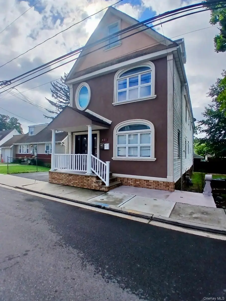 421 Roquette Avenue, South Floral Park, NY 11001 - #2