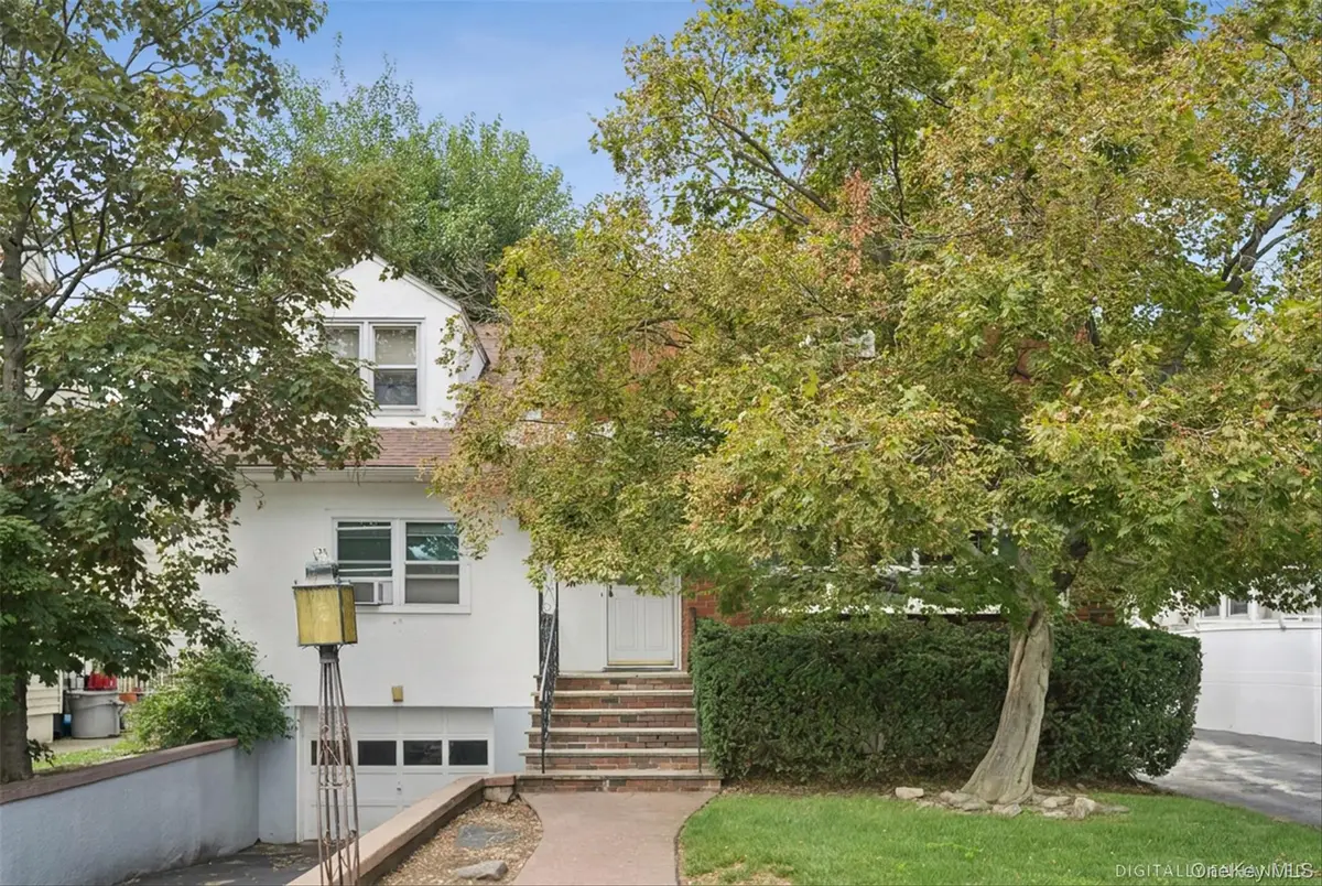 926 Lester Avenue, Mamaroneck, NY 10543 - #1