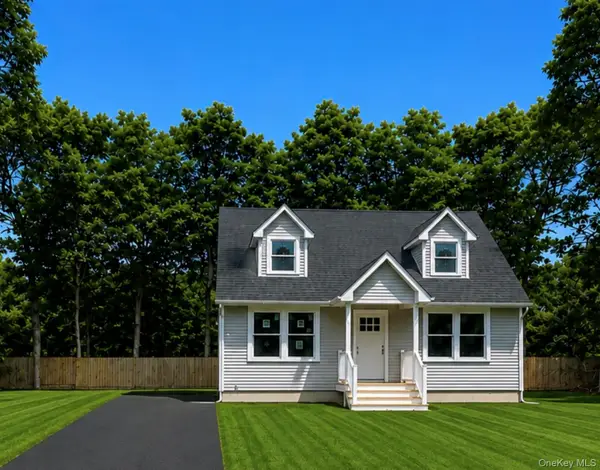 66 W Rugby Drive, Shirley, NY 11967