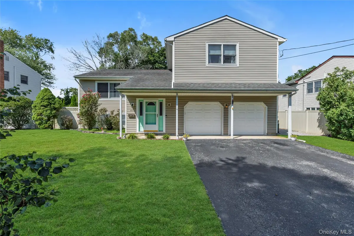 23 Dale Lane, Smithtown, NY 11787 - #1