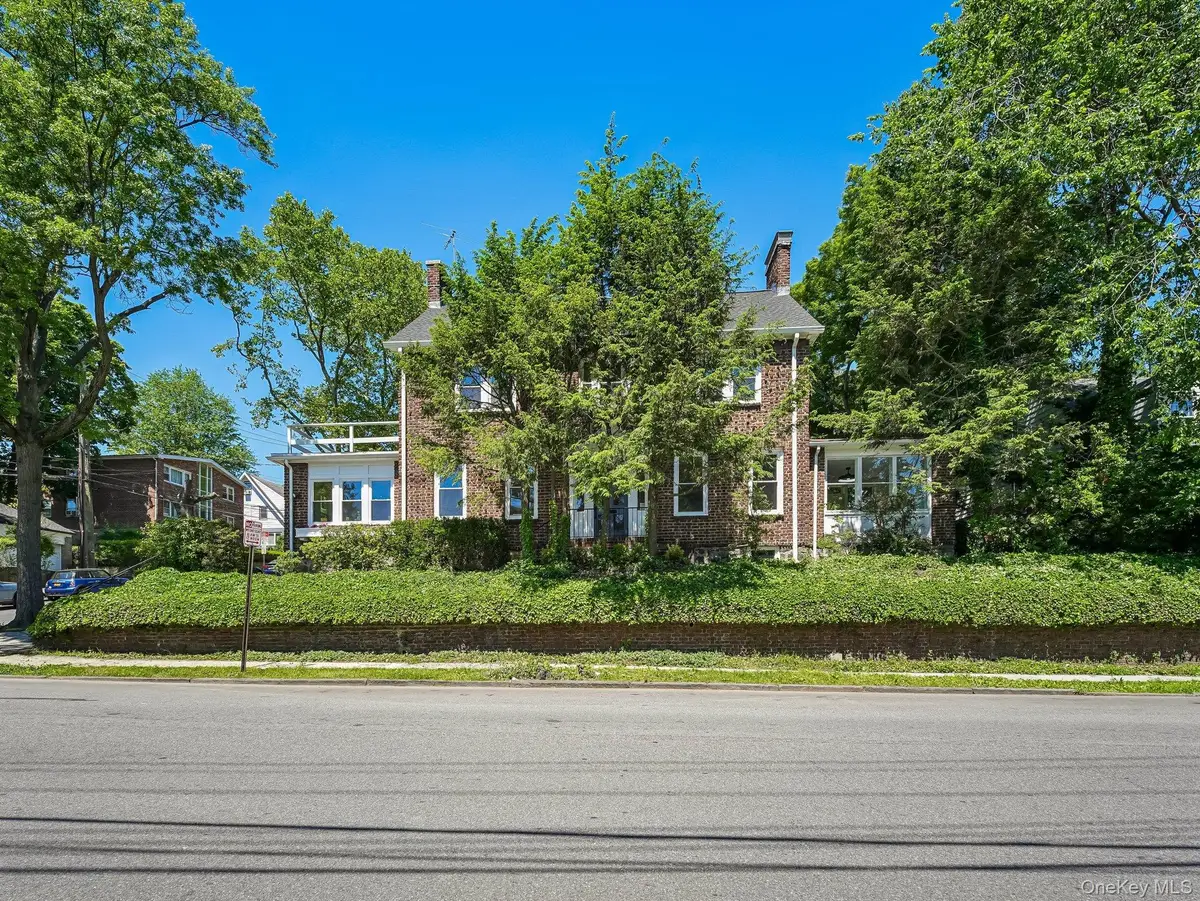 402 Westchester Avenue, Mount Vernon, NY 10552 - #1
