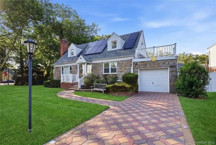 47 Sperry Court, New Hyde Park, NY 11040 - #3
