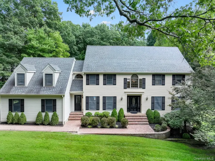 18 Arbor Court, Holmes, NY 12531 - #2