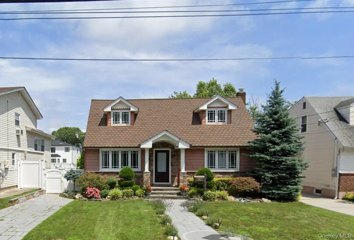 1421 Meadowbrook Road, Merrick, NY 11566 - #1